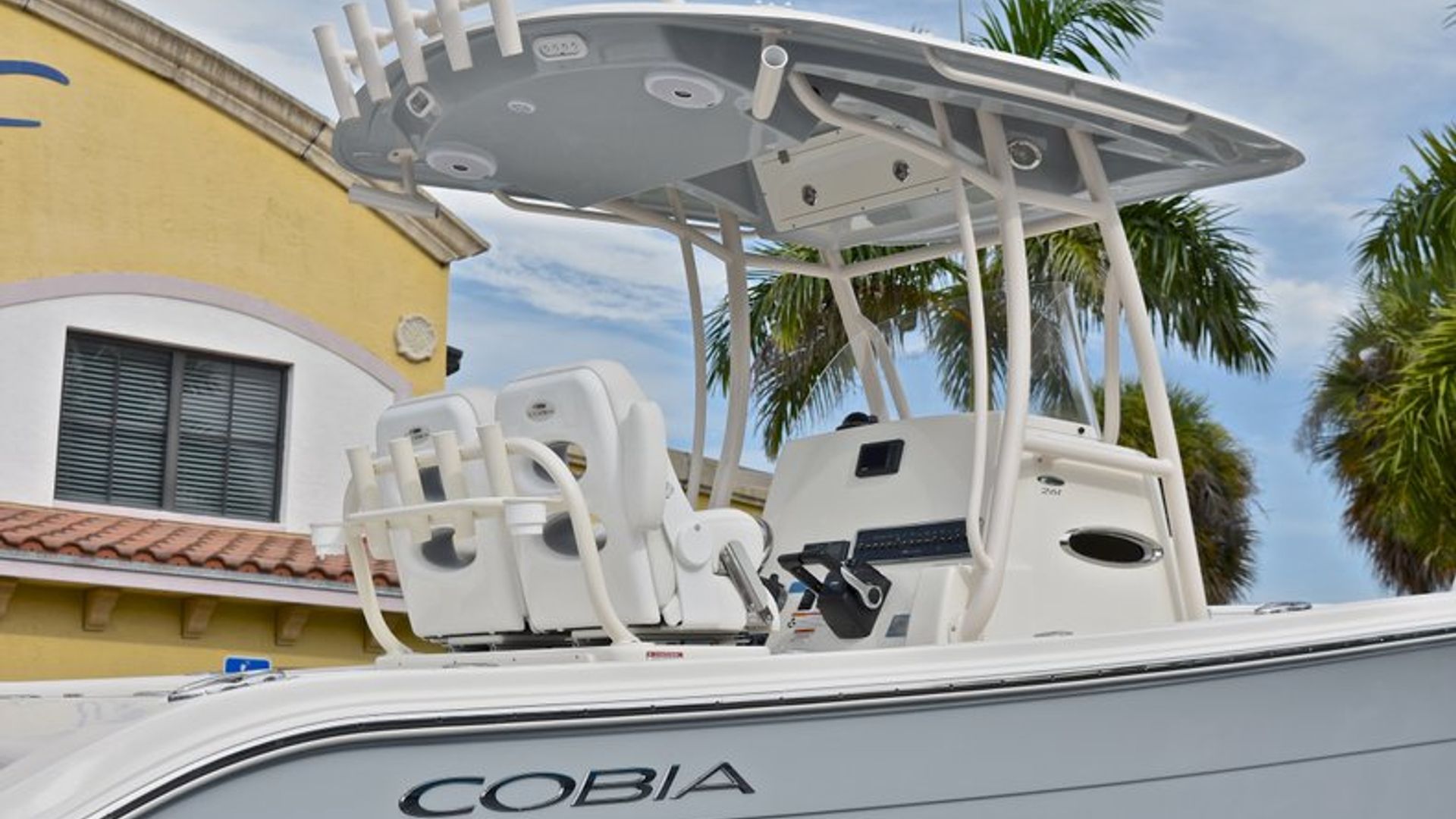 New 2018 Cobia 261 Center Console #Y013 image 10