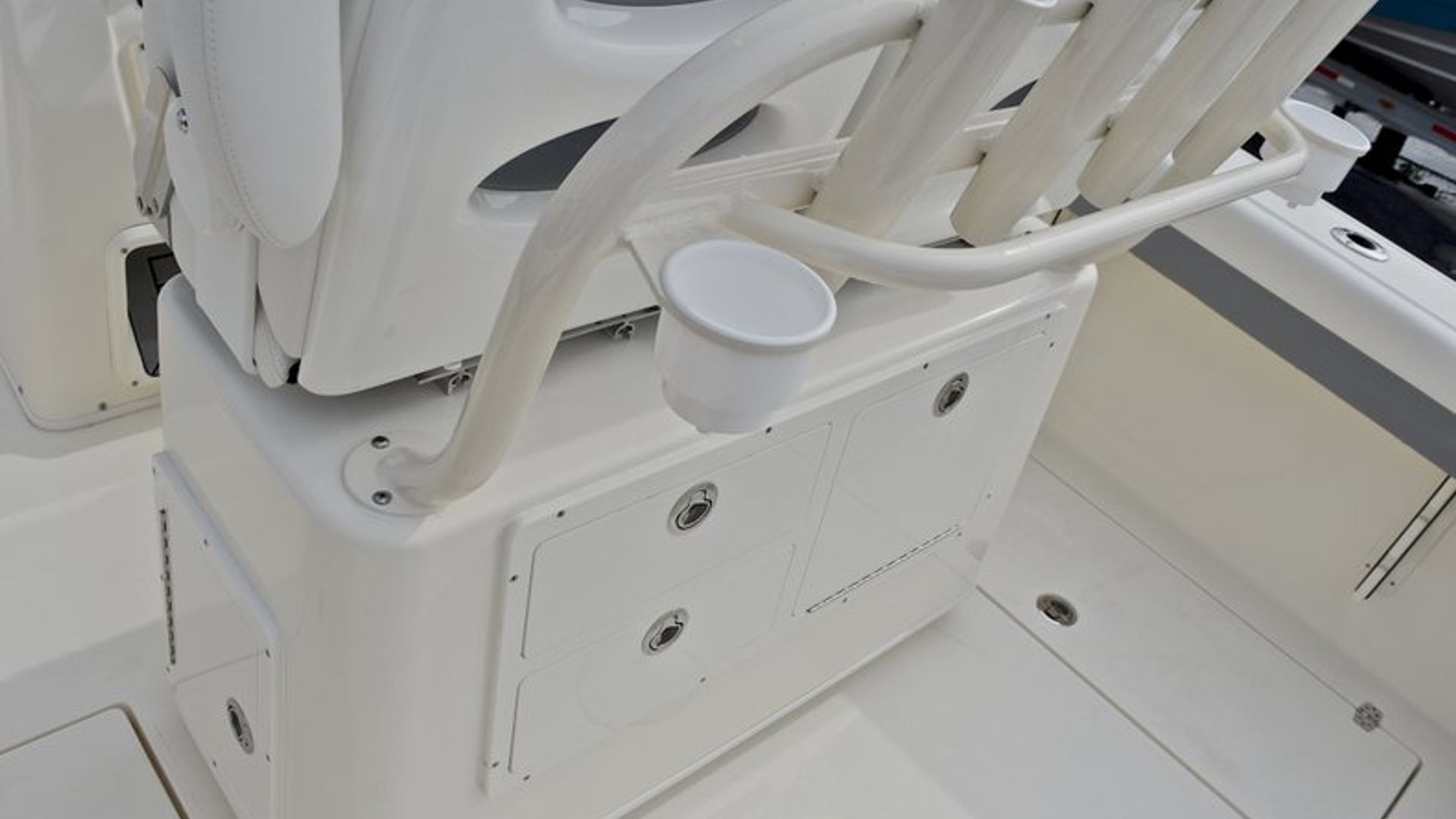 New 2018 Cobia 261 Center Console #Y013 image 23