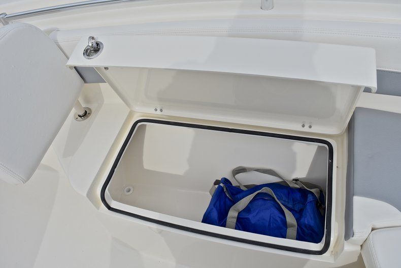 Thumbnail 48 for New 2018 Cobia 261 Center Console boat for sale in Vero Beach, FL