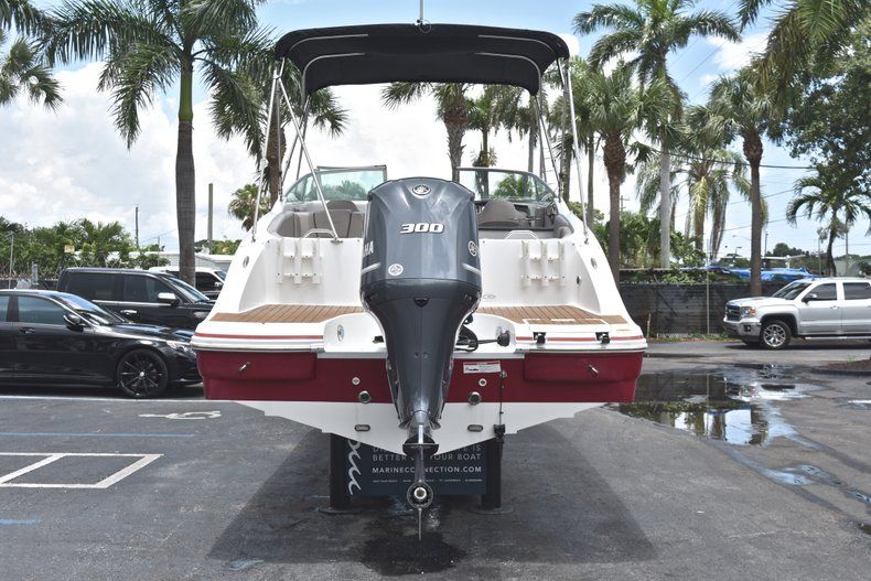 Thumbnail 6 for Used 2015 Hurricane SunDeck SD 2690 OB boat for sale in West Palm Beach, FL