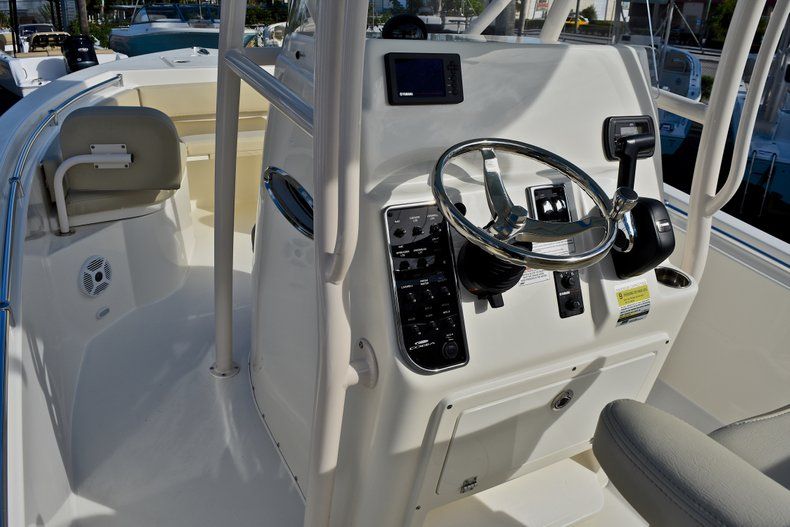 Thumbnail 24 for New 2018 Cobia 220 Center Console boat for sale in Fort Lauderdale, FL
