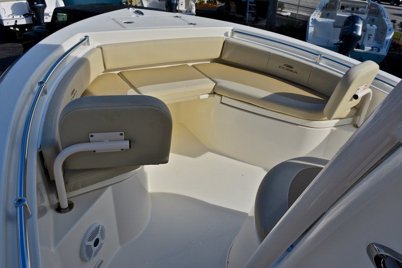 Thumbnail 34 for New 2018 Cobia 220 Center Console boat for sale in Fort Lauderdale, FL