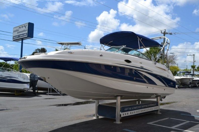 Thumbnail 8 for Used 2006 Chaparral Sunesta 254 Deck Boat boat for sale in West Palm Beach, FL