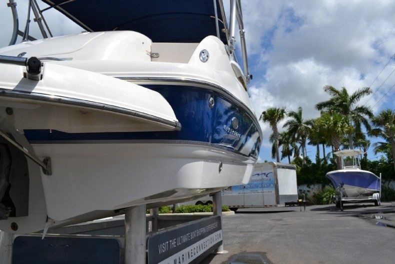 Thumbnail 14 for Used 2006 Chaparral Sunesta 254 Deck Boat boat for sale in West Palm Beach, FL