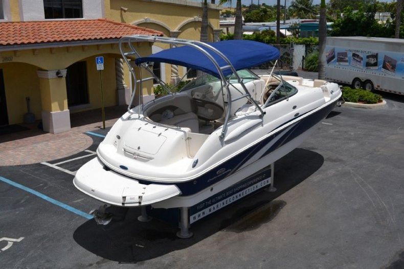 Thumbnail 77 for Used 2006 Chaparral Sunesta 254 Deck Boat boat for sale in West Palm Beach, FL