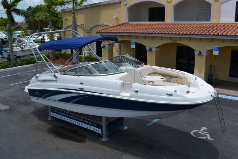 Thumbnail 79 for Used 2006 Chaparral Sunesta 254 Deck Boat boat for sale in West Palm Beach, FL
