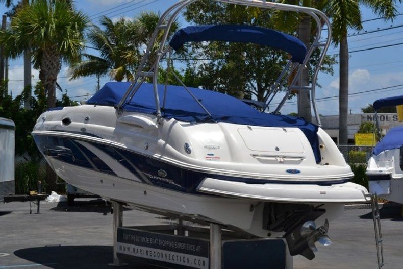 Thumbnail 83 for Used 2006 Chaparral Sunesta 254 Deck Boat boat for sale in West Palm Beach, FL