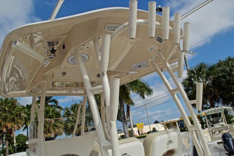 Thumbnail 34 for New 2017 Cobia 296 Center Console boat for sale in Miami, FL