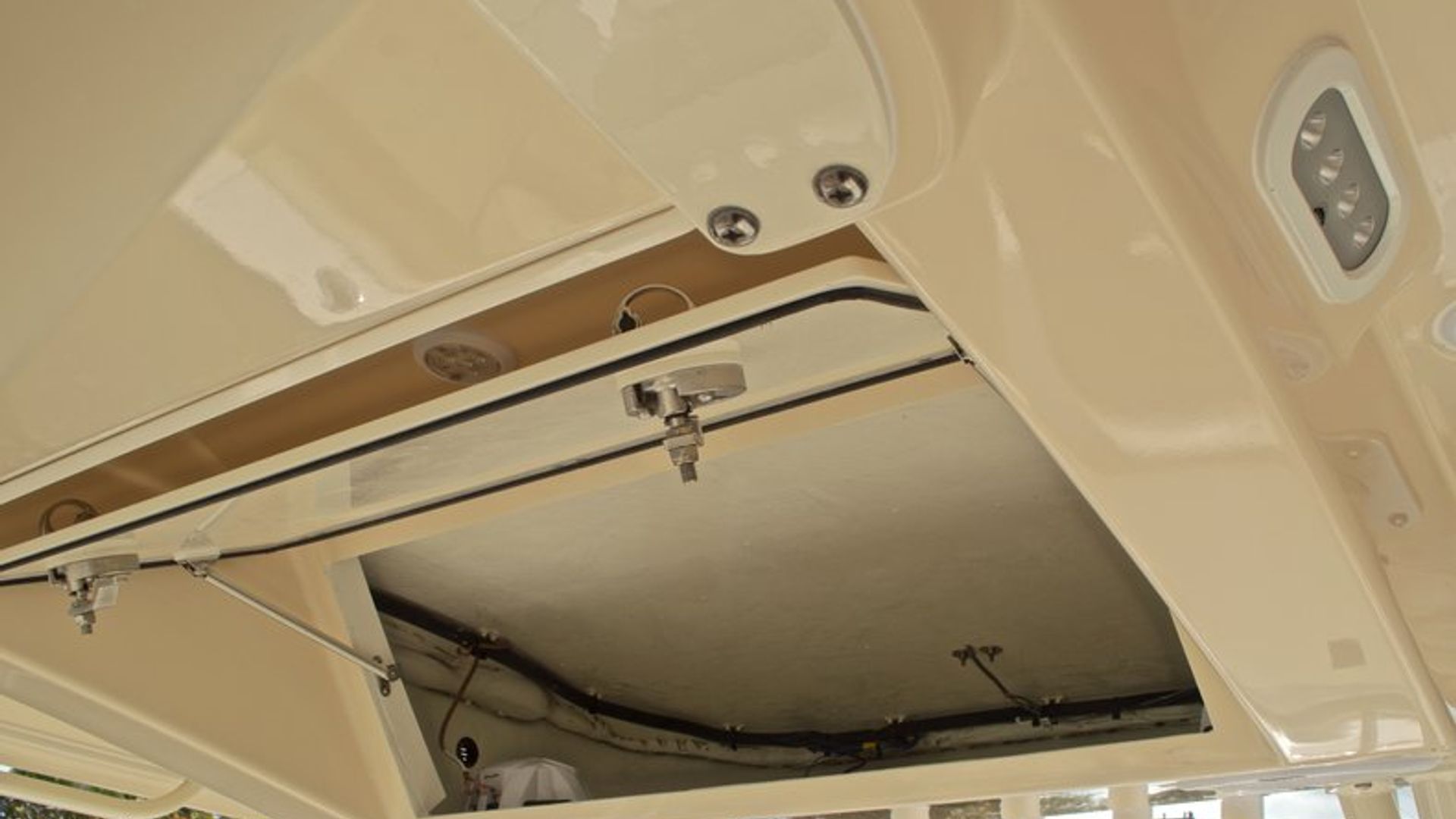 New 2017 Cobia 296 Center Console #N016 image 38