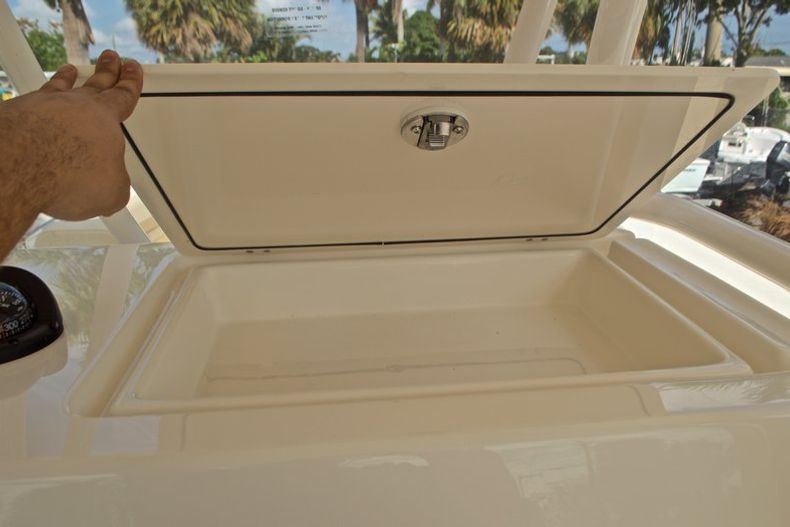 Thumbnail 41 for New 2017 Cobia 296 Center Console boat for sale in Miami, FL