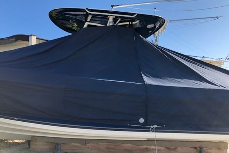 Thumbnail 70 for Used 2014 Cobia 256 Center Console boat for sale in West Palm Beach, FL