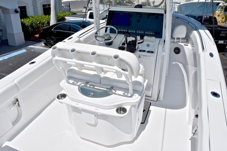 Thumbnail 11 for Used 2015 Sportsman Heritage 251 Center Console boat for sale in West Palm Beach, FL