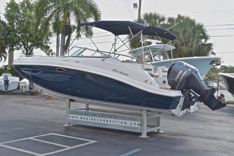 Thumbnail 5 for New 2017 Hurricane SunDeck SD 2486 OB boat for sale in West Palm Beach, FL