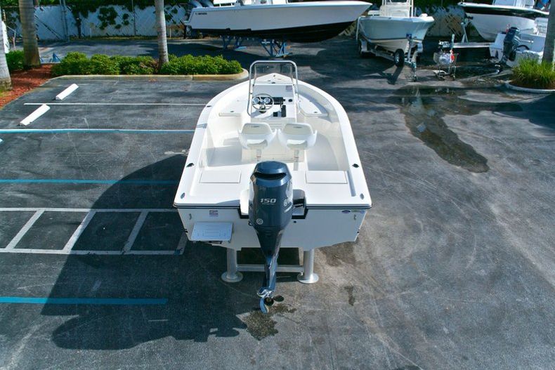 Thumbnail 26 for New 2014 Cobia 21 Bay boat for sale in Vero Beach, FL