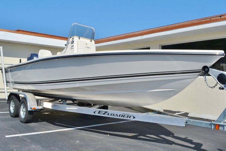 Thumbnail 2 for New 2014 Cobia 21 Bay boat for sale in Vero Beach, FL