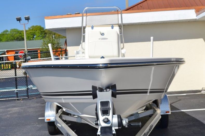 Thumbnail 3 for New 2014 Cobia 21 Bay boat for sale in Vero Beach, FL