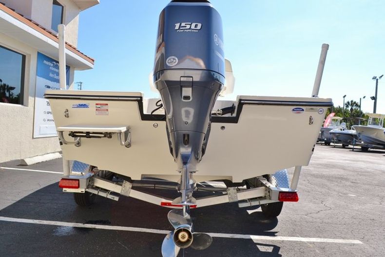 Thumbnail 6 for New 2014 Cobia 21 Bay boat for sale in Vero Beach, FL