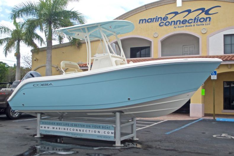 Thumbnail 1 for New 2017 Cobia 220 Center Console boat for sale in West Palm Beach, FL