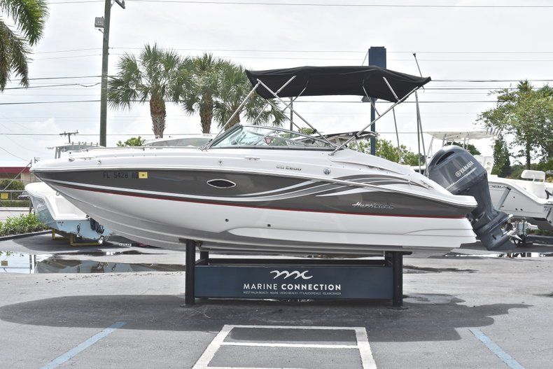 Thumbnail 4 for Used 2016 Hurricane SunDeck SD 2200 OB boat for sale in Fort Lauderdale, FL