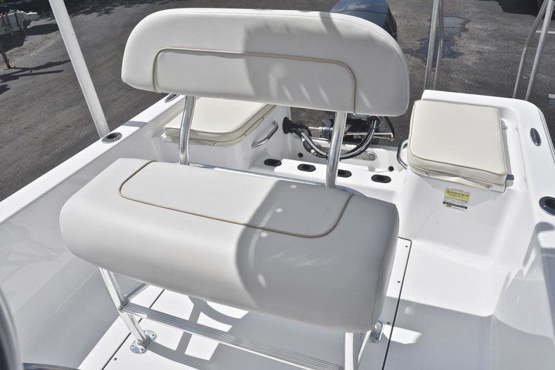 Thumbnail 13 for Used 2016 Sportsman 17 Island Reef boat for sale in West Palm Beach, FL