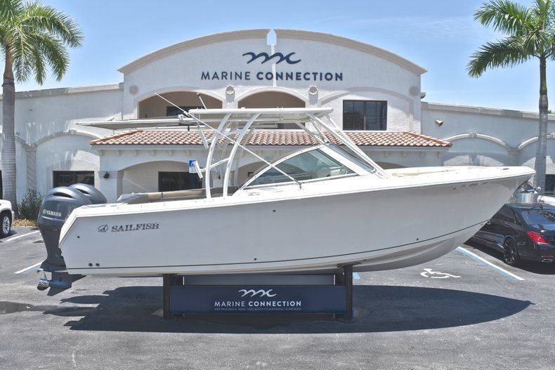 Used 2017 Sailfish 275 Dual Console boat for sale in West Palm Beach, FL