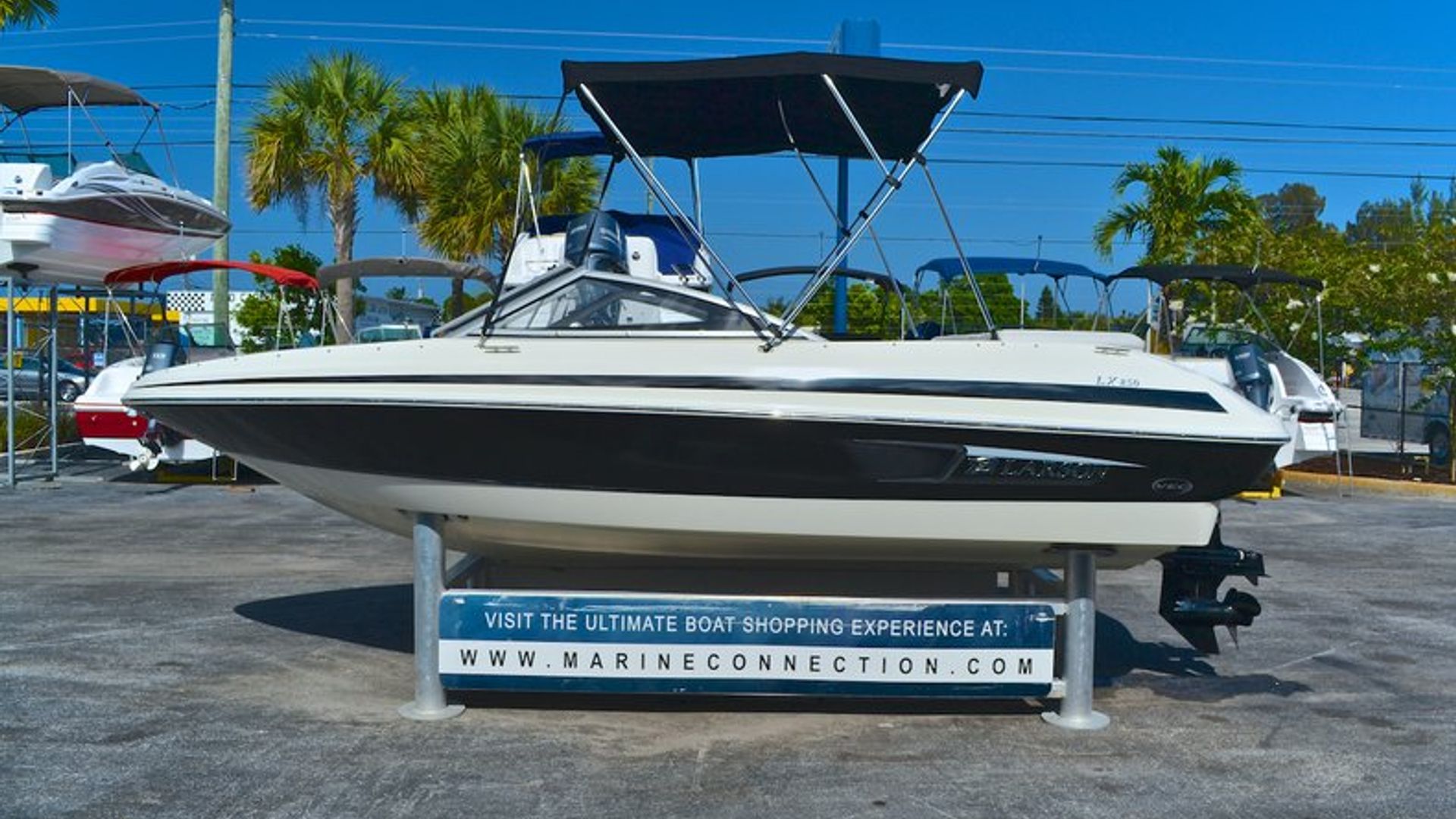 Used 2011 Larson LX 850 Bowrider #1904 image 5