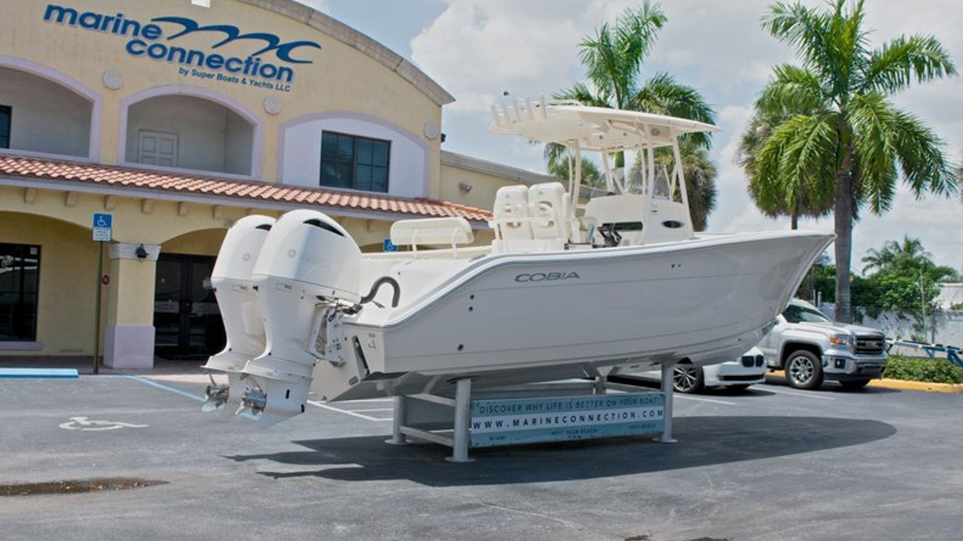 New 2018 Cobia 277 Center Console #W013 image 10