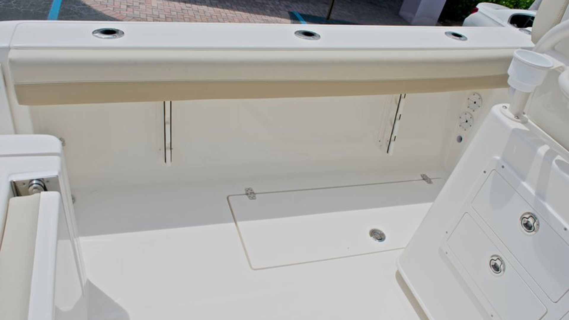 New 2018 Cobia 277 Center Console #W013 image 25