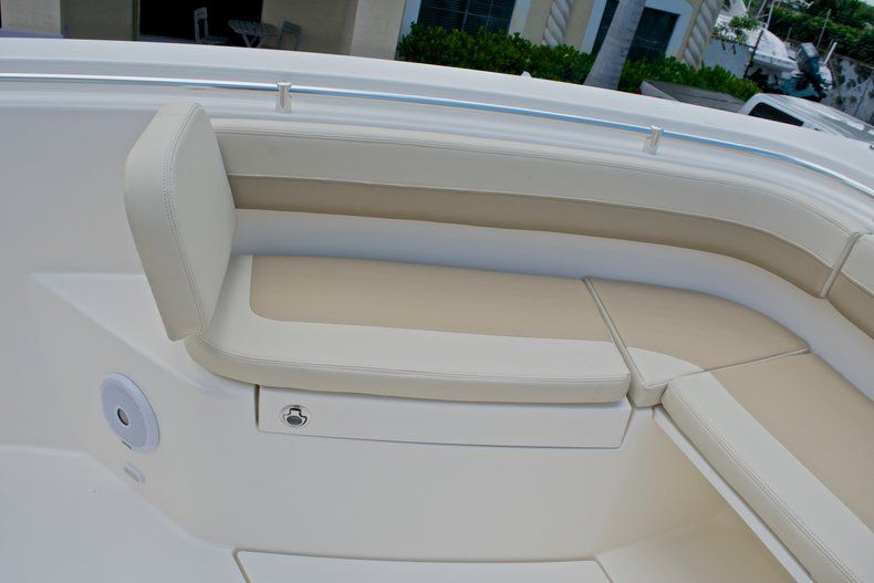 Thumbnail 62 for New 2018 Cobia 277 Center Console boat for sale in West Palm Beach, FL