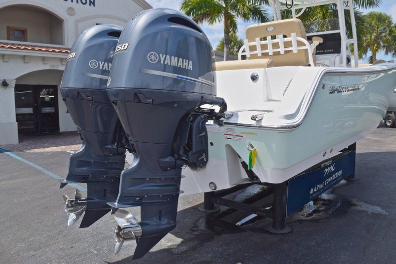 Thumbnail 10 for Used 2017 Sportsman Heritage 251 Center Console boat for sale in West Palm Beach, FL