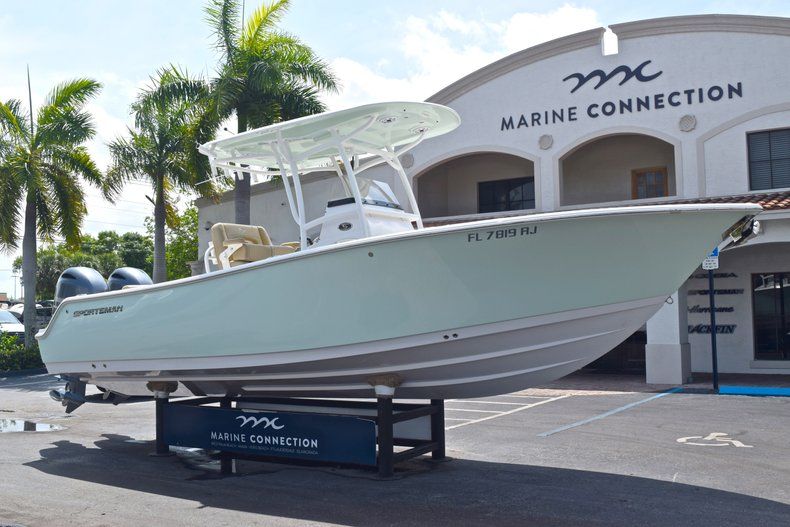 Thumbnail 1 for Used 2017 Sportsman Heritage 251 Center Console boat for sale in West Palm Beach, FL