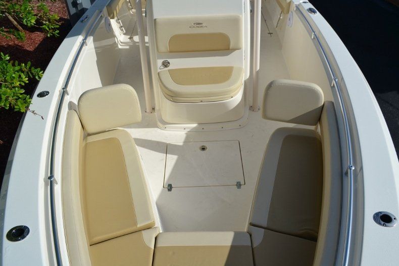 Thumbnail 17 for New 2018 Cobia 261 Center Console boat for sale in West Palm Beach, FL
