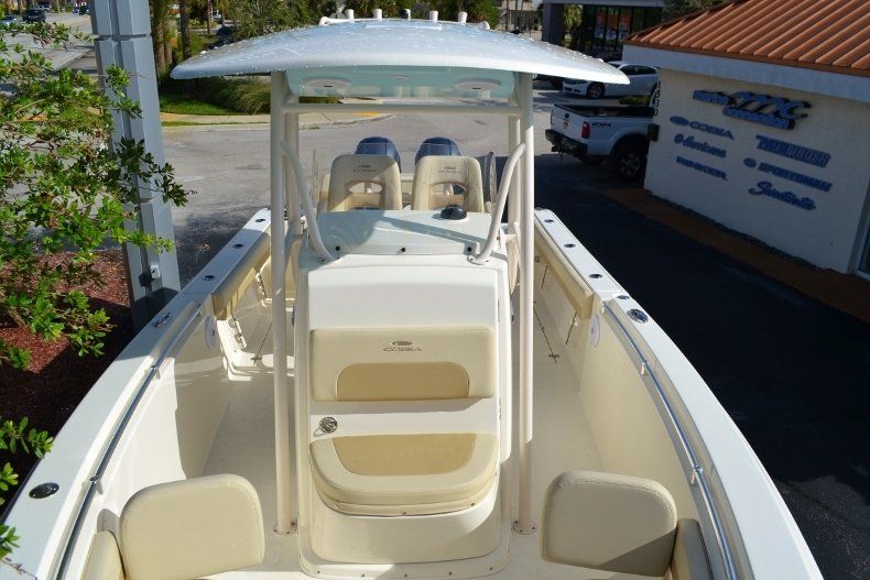 Thumbnail 18 for New 2018 Cobia 261 Center Console boat for sale in West Palm Beach, FL