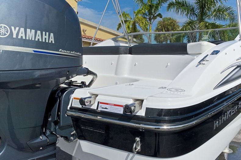 Thumbnail 17 for New 2014 Rinker Captiva 196 OB Bowrider boat for sale in West Palm Beach, FL