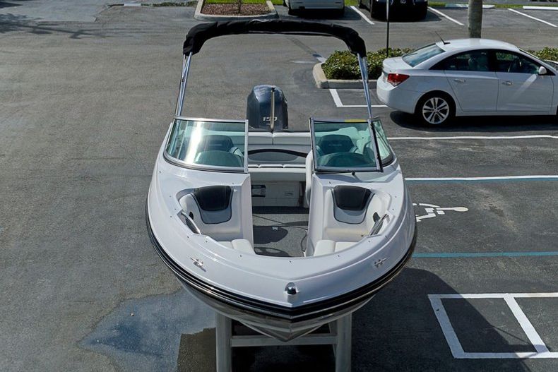 Thumbnail 57 for New 2014 Rinker Captiva 196 OB Bowrider boat for sale in West Palm Beach, FL