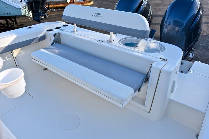 Thumbnail 16 for New 2018 Cobia 277 Center Console boat for sale in West Palm Beach, FL