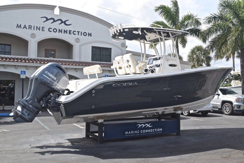 Thumbnail 7 for Used 2018 Cobia 261 Center Console boat for sale in West Palm Beach, FL