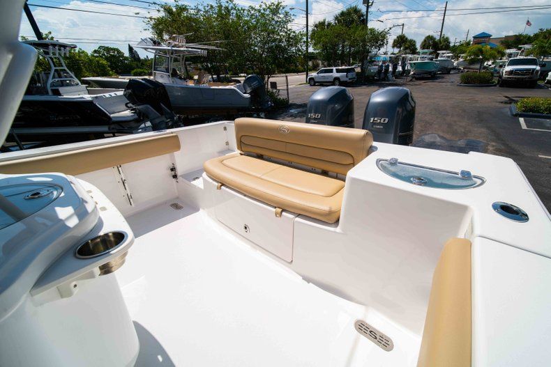 Thumbnail 14 for Used 2014 Sportsman 251 boat for sale in West Palm Beach, FL