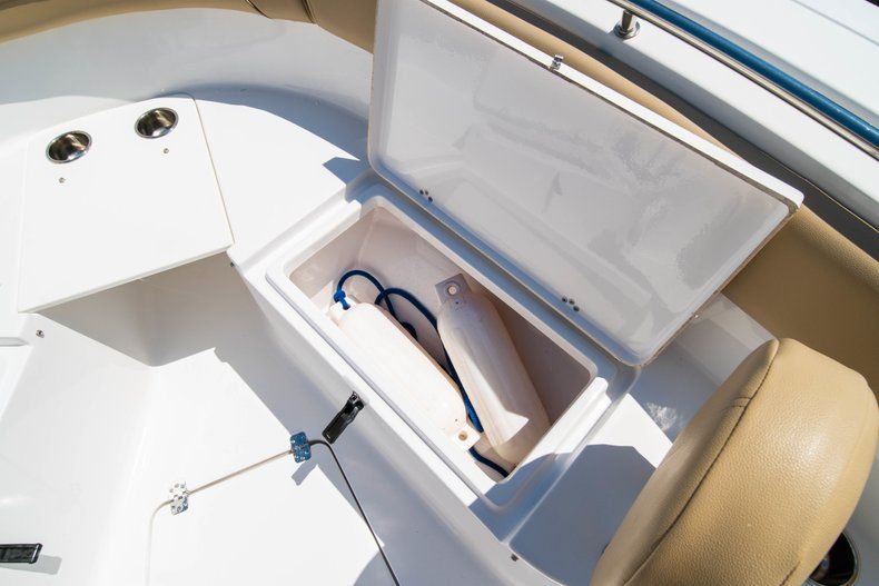Thumbnail 48 for Used 2014 Sportsman 251 boat for sale in West Palm Beach, FL