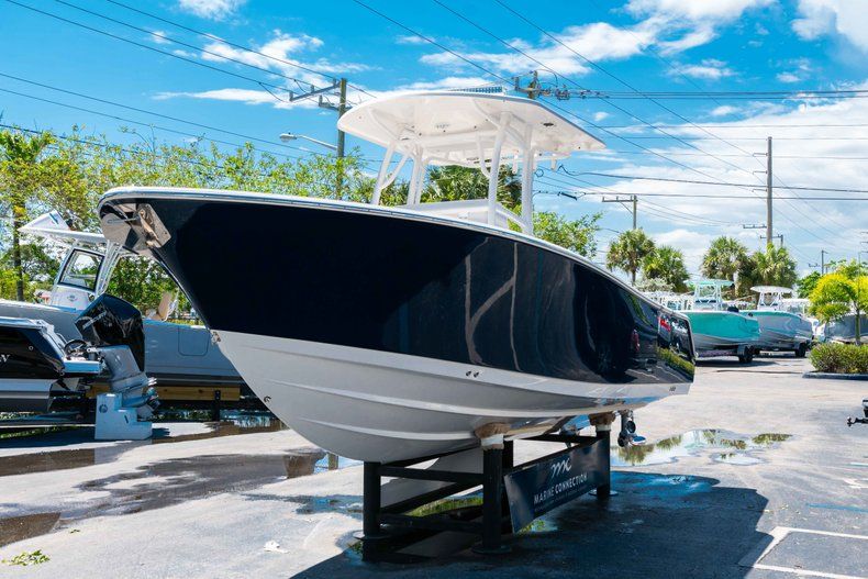 Thumbnail 3 for Used 2014 Sportsman 251 boat for sale in West Palm Beach, FL
