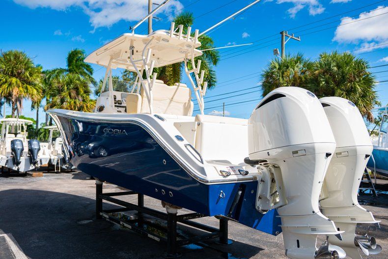 Thumbnail 5 for Used 2013 Cobia 296 Center Console boat for sale in West Palm Beach, FL