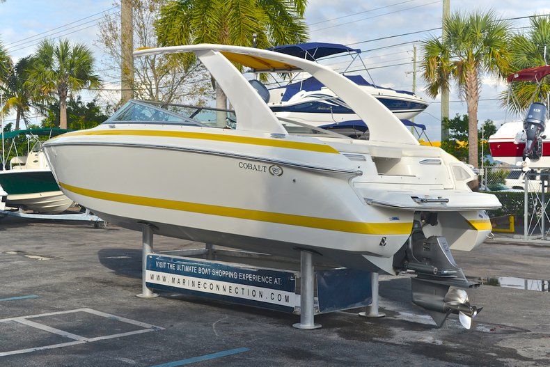 Thumbnail 5 for Used 2002 Cobalt 262 Bowrider boat for sale in West Palm Beach, FL