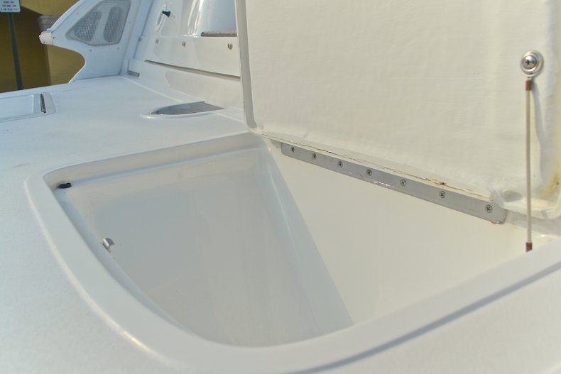 Thumbnail 23 for Used 2002 Cobalt 262 Bowrider boat for sale in West Palm Beach, FL