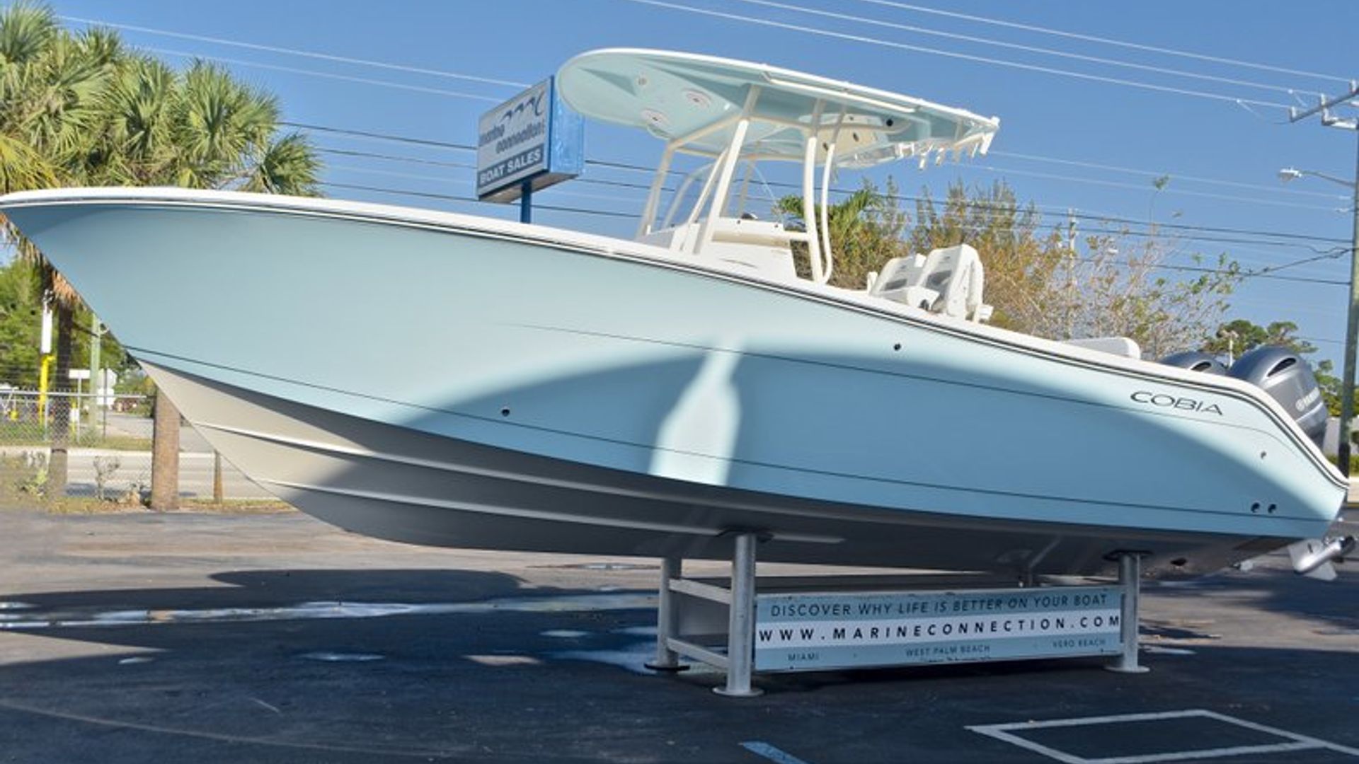 New 2017 Cobia 277 Center Console #W076 image 5