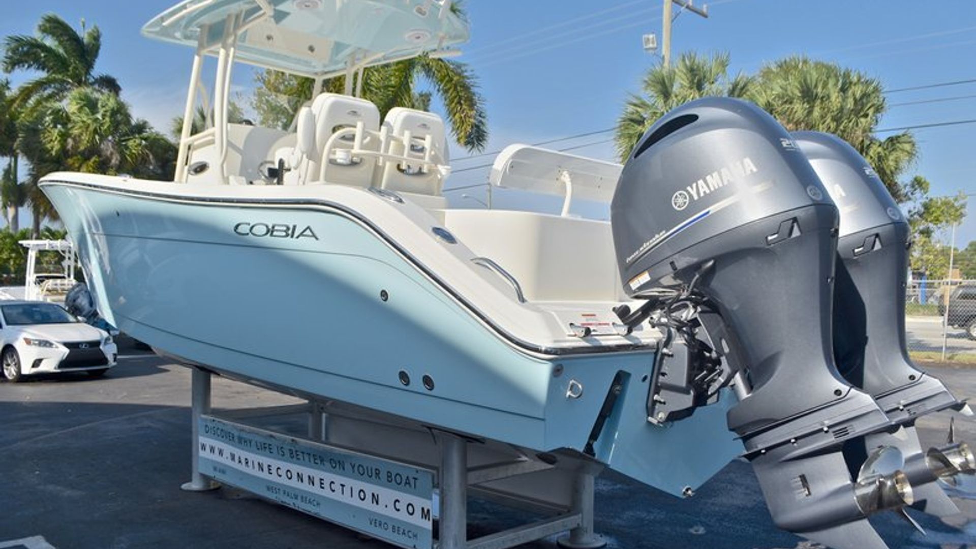 New 2017 Cobia 277 Center Console #W076 image 8