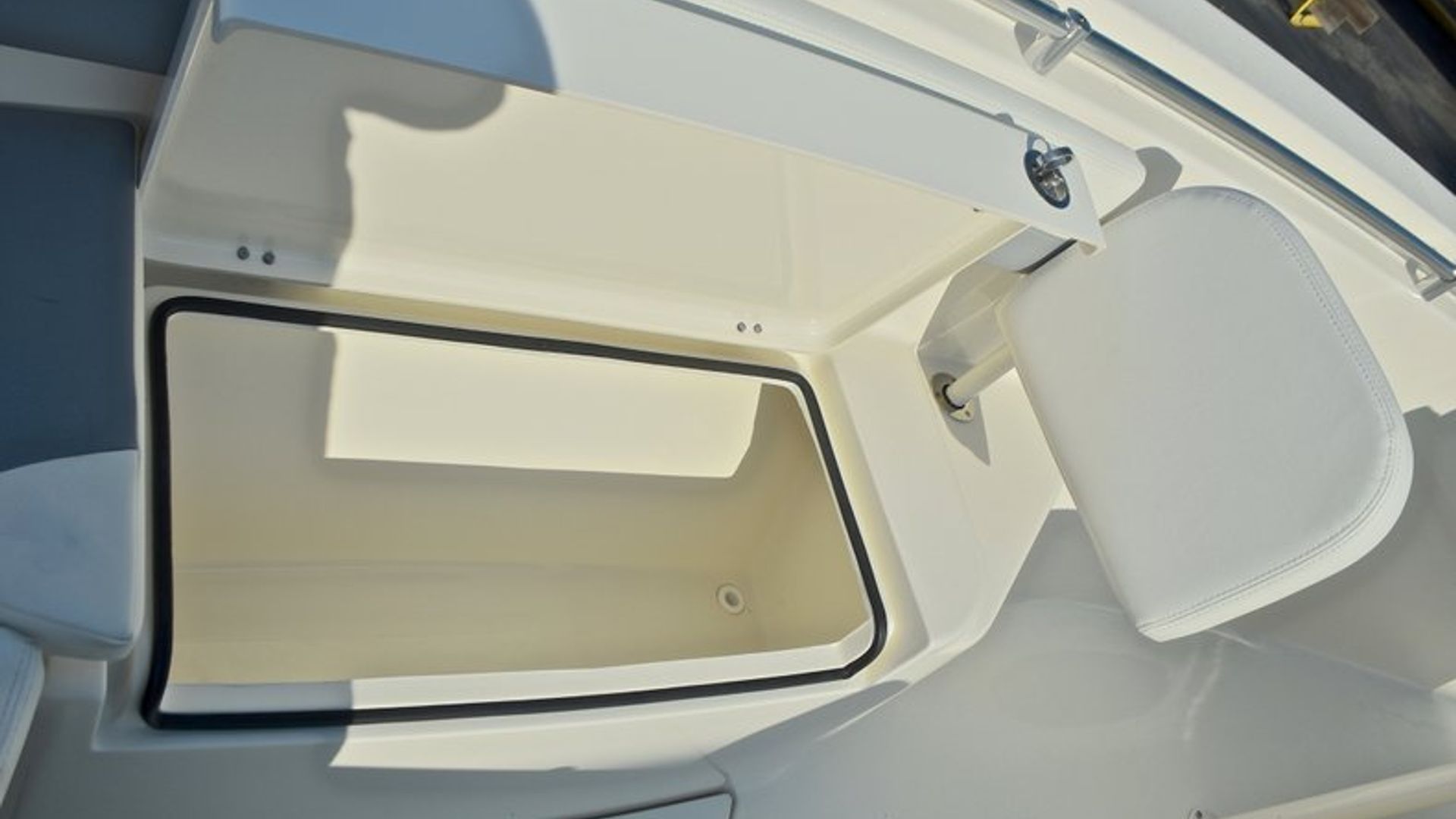 New 2017 Cobia 277 Center Console #W076 image 64