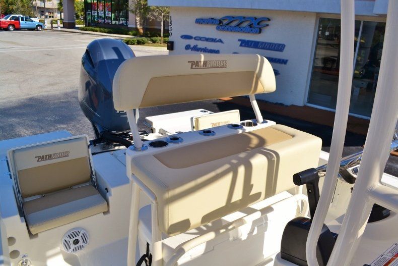 Thumbnail 15 for New 2017 Pathfinder 2200 TRS Bay Boat boat for sale in Vero Beach, FL