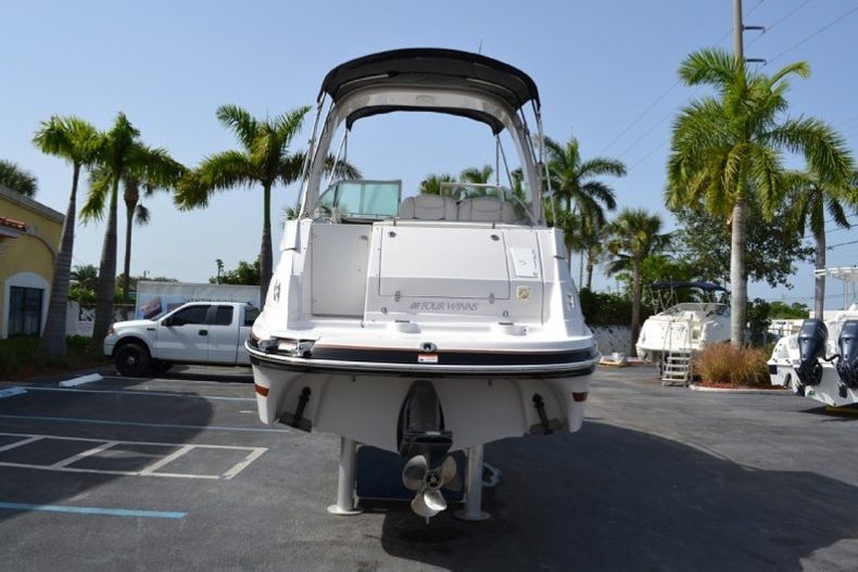 Thumbnail 8 for Used 2007 Four Winns 278 Vista Cruiser boat for sale in West Palm Beach, FL