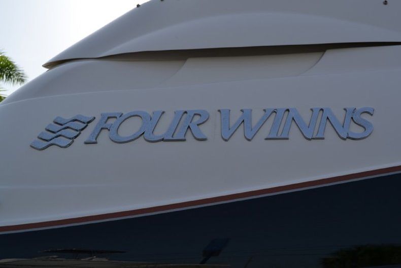 Thumbnail 10 for Used 2007 Four Winns 278 Vista Cruiser boat for sale in West Palm Beach, FL