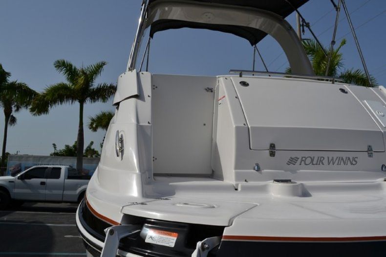 Thumbnail 25 for Used 2007 Four Winns 278 Vista Cruiser boat for sale in West Palm Beach, FL